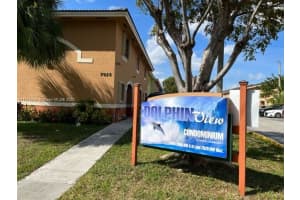 7915 NW 8th St #2b, Miami, FL 33126, Sold 04/29/22