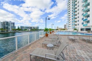3000 S Ocean Dr APT 208, Hollywood, FL 33019, Sold 07/06/22