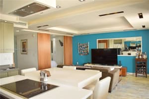 401 Ocean Dr APT 1103, Miami Beach, FL 33139, Sold 06/22/22