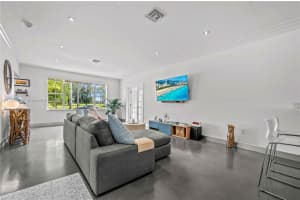 345 Fairway Dr, Miami, FL 33141, Sold 05/27/22