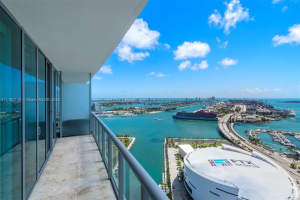 888 Biscayne Blvd APT 4503, Miami, FL 33132, Sold 05/09/22