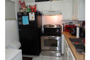3710 NW 21st St APT 203, Lauderdale Lakes, FL 33311, Sold 05/18/22