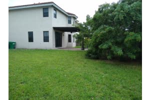 984 NW 104 Ave, Miami, FL 33172, Sold 05/12/22