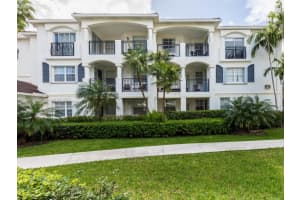 3225 NE 184th St, Aventura, FL 33160, Sold 05/05/22