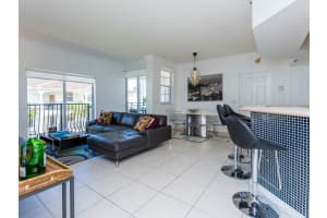 3225 NE 184th St, Aventura, FL 33160, Sold 05/05/22