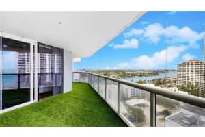 6301 Collins Ave APT 1808, Miami Beach, FL 33141, Sold 08/24/22