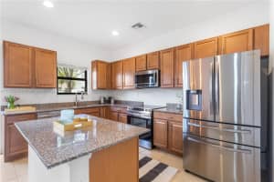 771 NE 191st St, Miami, FL 33179, Sold 04/28/22
