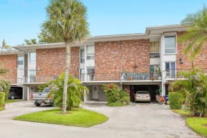 6776 Brookline Dr #6776, Hialeah, FL 33015, Sold 05/02/22