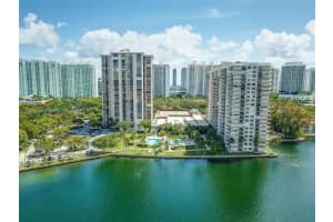 18181 NE 31st Ct APT 1108, Aventura, FL 33160, Sold 07/06/22