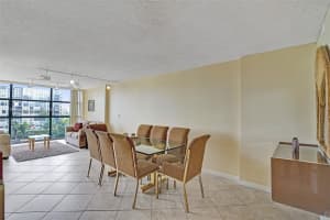 600 Parkview Dr APT 415, Hallandale Beach, FL 33009, Sold 07/12/22