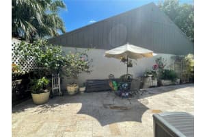 7550 SW 96th Ct, Miami, FL 33173, Sold 05/13/22