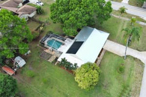 1985 1st St, Vero Beach, FL 32962, Sold 05/05/22