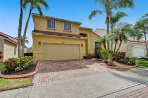 607 Cascade Falls Dr, Weston, FL 33327, Sold 05/09/22