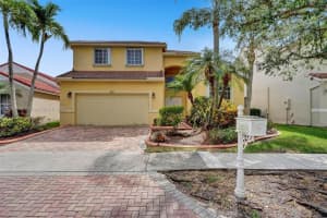 607 Cascade Falls Dr, Weston, FL 33327, Sold 05/09/22