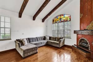 607 Cascade Falls Dr, Weston, FL 33327, Sold 05/09/22