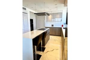 1330 West Ave APT 1707, Miami Beach, FL 33139, Sold 05/03/22