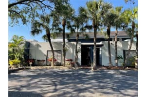 6411 Windmill Gate Rd, Miami Lakes, FL 33014, Sold 06/01/22