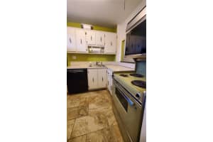 220 SW 9th Ave APT 320, Hallandale Beach, FL 33009, Sold 08/01/22