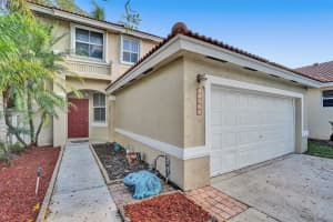 14925 SW 50th Ct, Davie, FL 33331, Sold 05/24/22