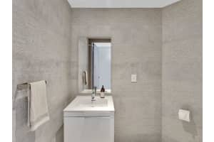 17111 Biscayne Blvd Unit 309, Aventura, FL 33160, Sold 05/27/22