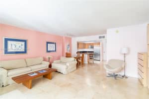 2301 Collins Ave APT 1520, Miami Beach, FL 33139, Sold 01/13/23