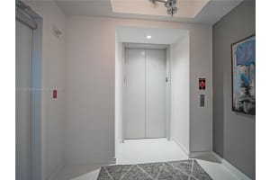 851 NE 1st Ave #1004, Miami, FL 33132, Sold 05/20/22
