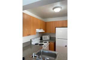 6455 W 27th Ave Apt 23-44, Hialeah, FL 33016, Sold 05/18/22