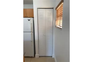 6455 W 27th Ave Apt 23-44, Hialeah, FL 33016, Sold 05/18/22