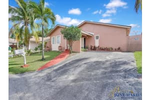 13556 SW 287th Ln, Homestead, FL 33033, Sold 04/25/22