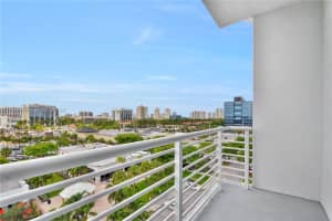 2775 NE 187th St, Aventura, FL 33180, Sold 04/29/22