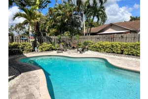 10183 SW 49th Pl, Cooper City, FL 33328, Sold 04/21/22