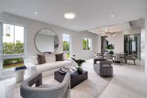 8210 NW 33rd Terrace, Miami, FL 33122, Sold 04/22/22