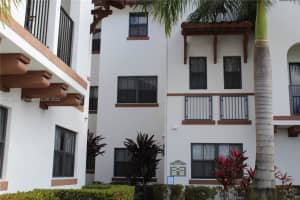 10600 NW 88th St APT 204, Doral, FL 33178, Sold 05/20/22