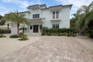 220 14th St, Key Colony Beach, FL 33051, Sold 04/27/22