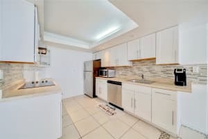 1351 NE Miami Gardens Dr #1201e, Miami, FL 33179, Sold 07/25/22