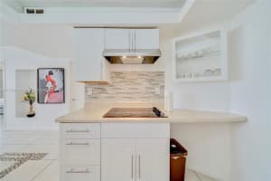 1351 NE Miami Gardens Dr #1201e, Miami, FL 33179, Sold 07/25/22