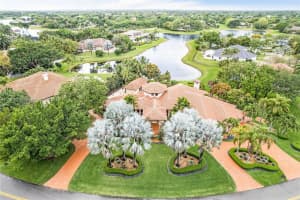 2929 Paddock Ln, Weston, FL 33331, Sold 05/11/22