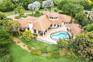 2929 Paddock Ln, Weston, FL 33331, Sold 05/11/22