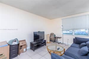 1780 79th Street Causeway #111, North Bay Village, FL 33141, Sold 06/13/22