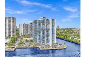 20515 E Country Club Dr APT 1849, Aventura, FL 33180, Sold 07/14/22