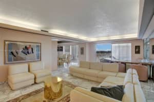 9111 E Bay Harbor Dr, Bay Harbor Islands, FL 33154, Sold 08/03/22