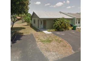 5401 SW 139th Ct, Miami, FL 33175, Sold 05/27/22