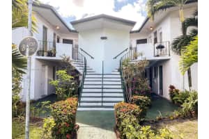 18720 NE 18th Ave APT 215, Miami, FL 33179, Sold 05/25/22