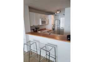 1401 Bay Rd, Miami Beach, FL 33139, Sold 10/04/22