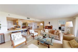 11113 Biscayne Blvd Unit 856, North Miami, FL 33181, Sold 08/05/22