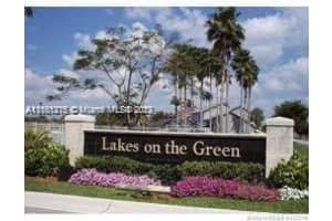 18743 NW 89th Ave, Miami Lakes, FL 33018, Sold 06/23/22