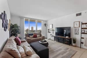 1155 Brickell Bay Dr #2508, Miami, FL 33131, Sold 04/29/22