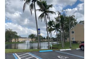 106 Palm Cir W, Pembroke Pines, FL 33025, Sold 05/20/22