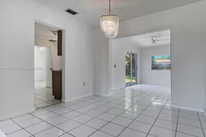 10213 SW 51st St, Cooper City, FL 33328, Sold 06/01/22