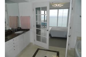 17555 Collins Ave, Sunny Isles Beach, FL 33160, Sold 03/02/23